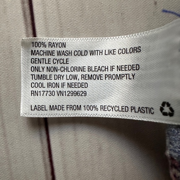 Knox Rose Boho Floral Tiered Maxi Skirt 
Size: XS | 100% Rayon | Elastic Waist - Picture 5 of 8